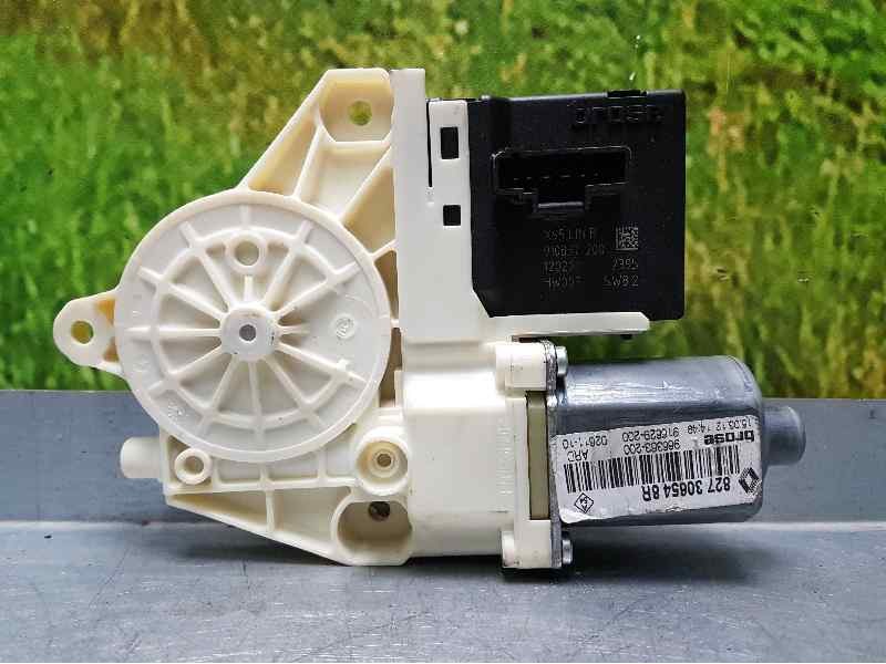 Recambio de motor elevalunas trasero derecho para renault megane iii berlina 5 p expression referencia OEM IAM 827306548R 966363