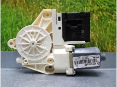 Recambio de motor elevalunas trasero derecho para renault megane iii berlina 5 p expression referencia OEM IAM 827306548R 966363