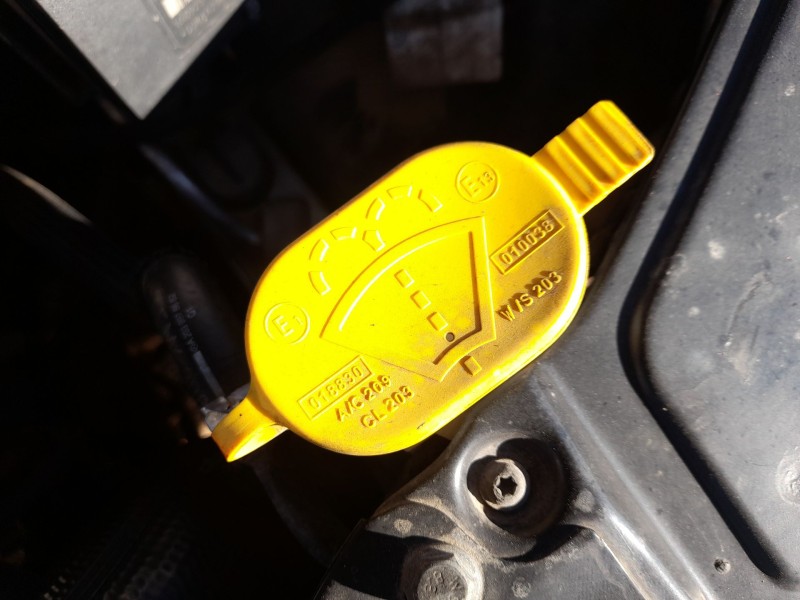 Recambio de deposito limpia para mercedes-benz clase c t-model (s203) c 220 cdi (203.206) referencia OEM IAM A2038690020  