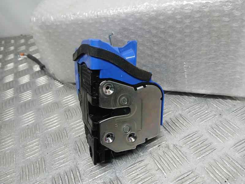 Recambio de cerradura puerta delantera derecha para hyundai i20 n line referencia OEM IAM 81320Q0010  