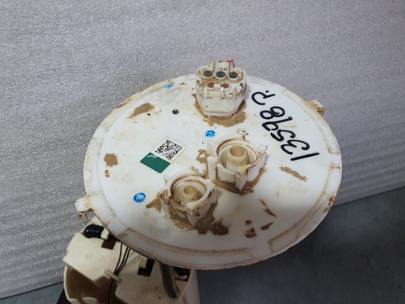 Recambio de aforador para toyota hilux (kun) double cab 4x4 referencia OEM IAM SIN REF  