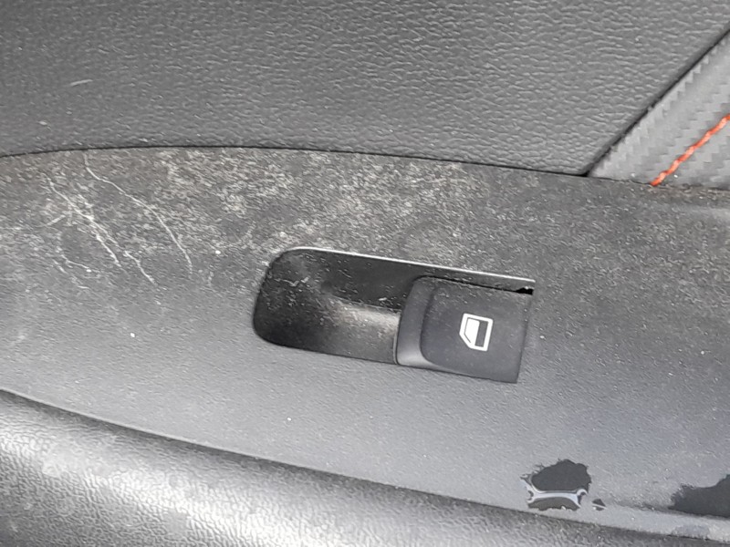 Recambio de mando elevalunas delantero derecho para mg zs suv (azs1) 1.0 t-gdi referencia OEM IAM 10470986  