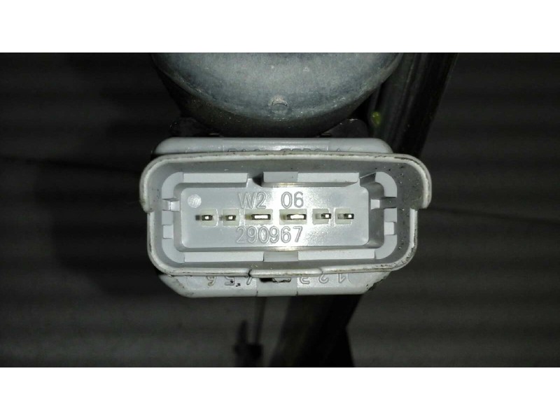 Recambio de elevalunas delantero izquierdo para citroën c3 1.1 referencia OEM IAM  6 PINS ELECTRICO