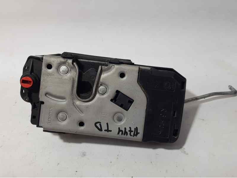 Recambio de cerradura puerta trasera derecha para opel zafira b cosmo referencia OEM IAM 13210739  4 PINS