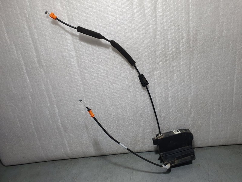 Recambio de cerradura puerta trasera izquierda para citroën c4 space tourer blue hdi 130 referencia OEM IAM 9826136980  7 PINES