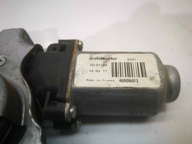 Recambio de elevalunas delantero izquierdo para nissan almera (n16/e) 1.5 16v cat referencia OEM IAM 400601 2 PINS ELECTRICO