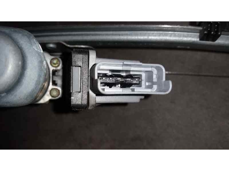 Recambio de elevalunas delantero derecho para citroën c3 1.4 sx plus referencia OEM IAM  6 PINS ELECTRICO