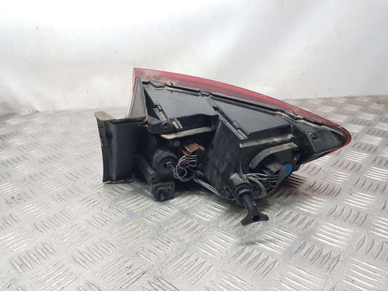 Recambio de piloto trasero izquierdo exterior para renault megane iv hatchback (b9a/m/n_) 1.2 tce 130 (b9mr) referencia OEM IAM 
