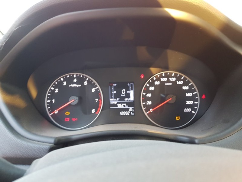 Recambio de cuadro instrumentos para hyundai i20 essence referencia OEM IAM 94033C8200 A2C1756400001 