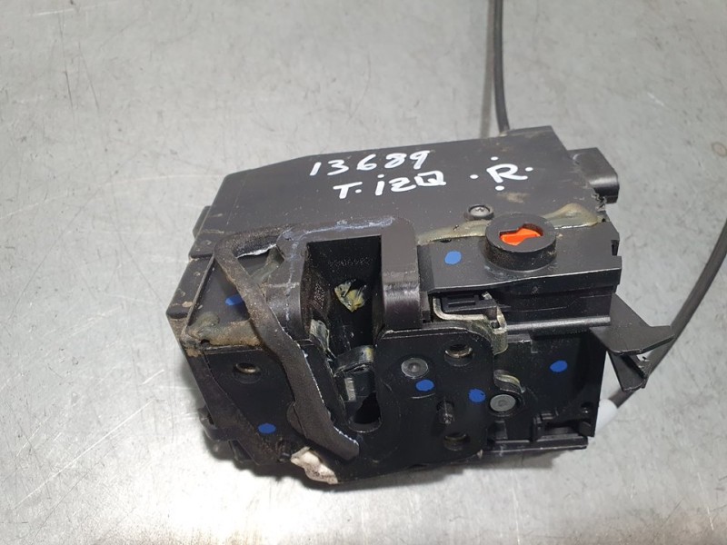 Recambio de cerradura puerta trasera izquierda para citroën c4 space tourer blue hdi 130 referencia OEM IAM 9826136980  7 PINES