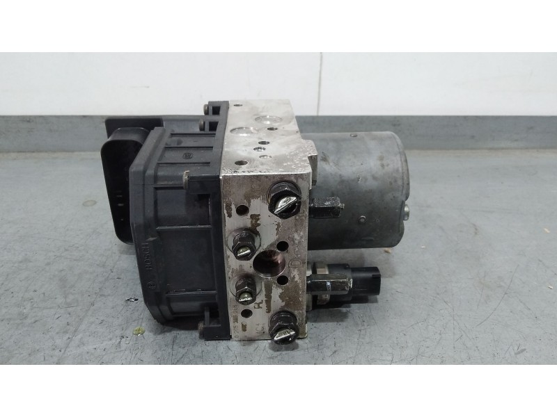 Recambio de abs para toyota corolla (_e12_) 1.6 vvt-i (zze121_) referencia OEM IAM 4405002101 Bosch 8954102070 0265225288