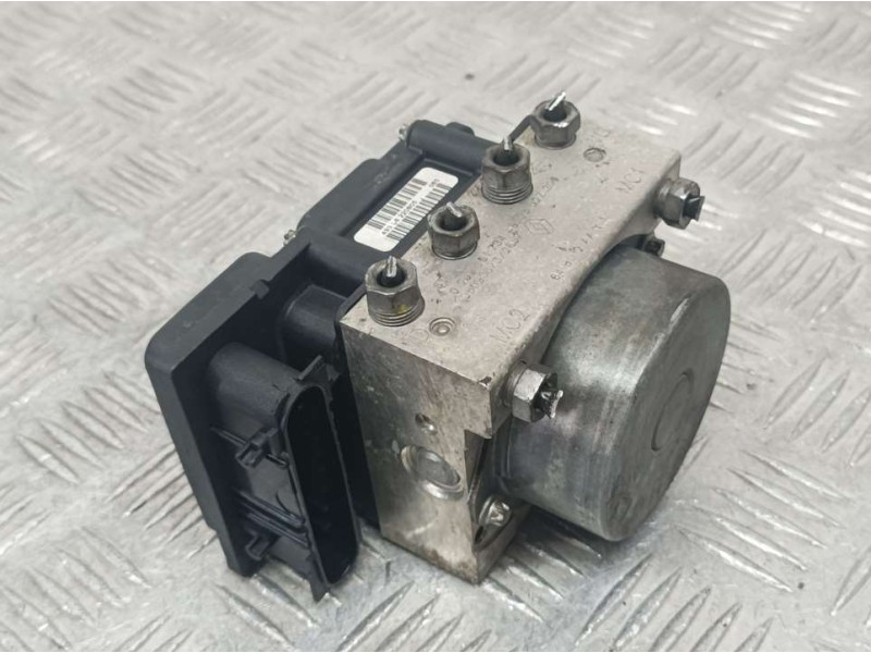 Recambio de abs para renault megane ii classic berlina confort authentique referencia OEM IAM 8200527390 0265231734 BOSCH