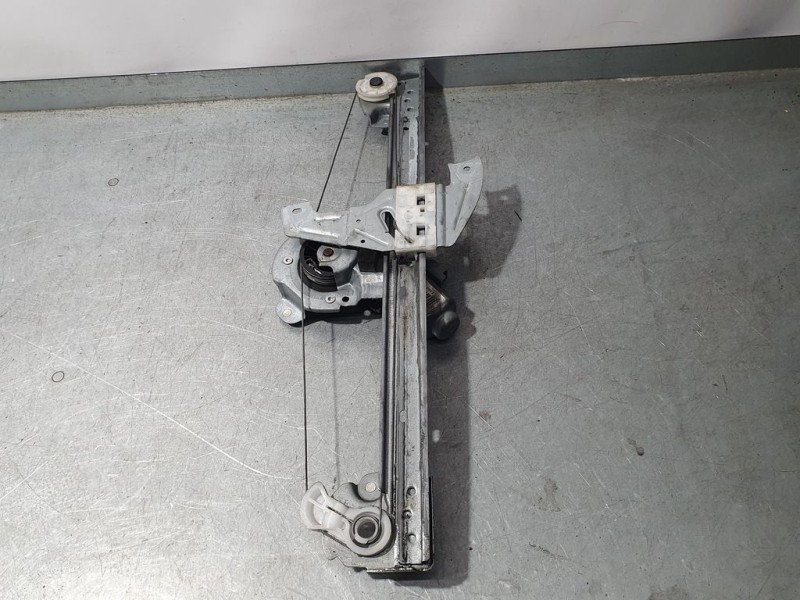 Recambio de elevalunas delantero derecho para toyota aygo (kgb/wnb) blue referencia OEM IAM   ELECTRICO 2 PINS