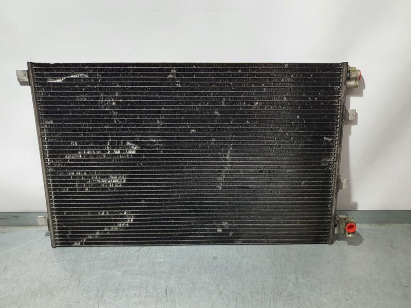 Recambio de condensador / radiador aire acondicionado para nissan qashqai (j10) tekna referencia OEM IAM 92110JD00A M136078A VAL