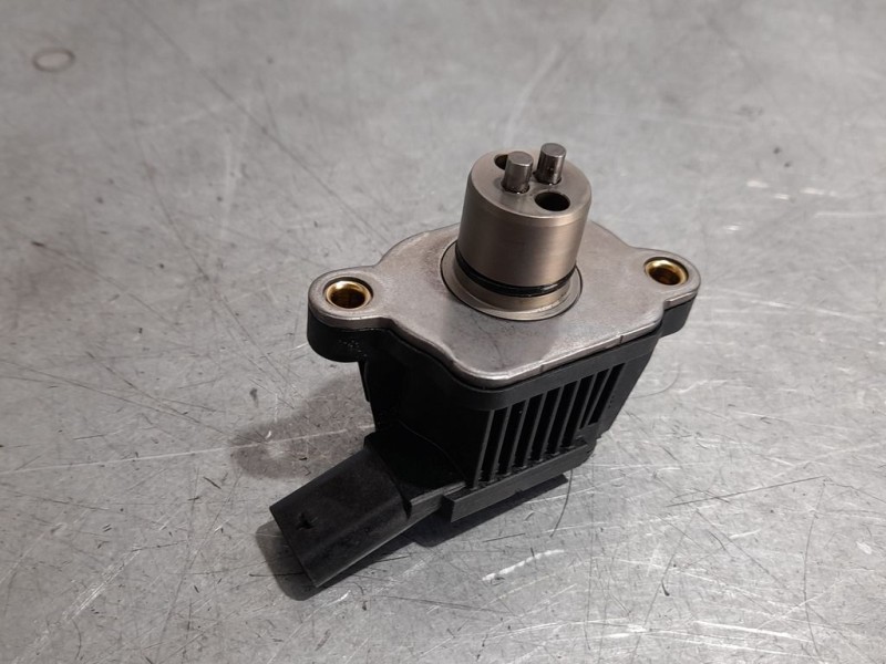 Recambio de modulo electronico para seat ateca (kh7) 1.5 16v tsi act referencia OEM IAM 04E906048A  