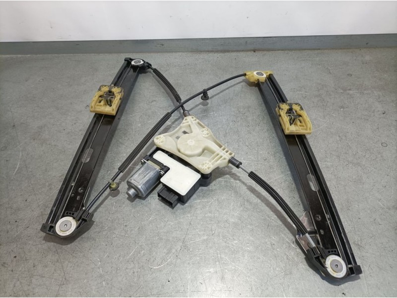 Recambio de elevalunas delantero derecho para seat ibiza (kj1) reference referencia OEM IAM 6F0837462A  ELECTRICO 6 PINS
