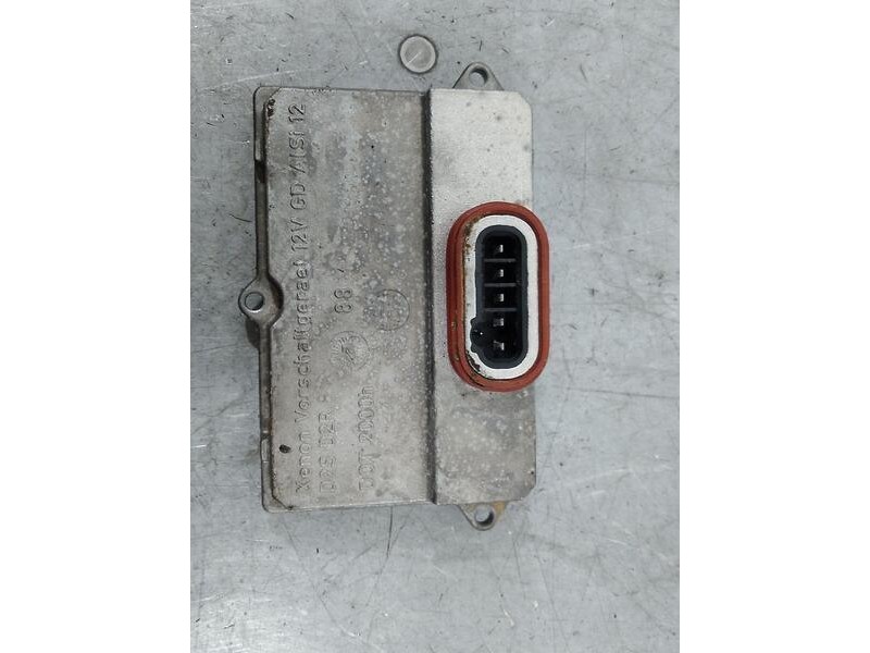 Recambio de centralita faros xenon para audi a6 berlina (4f2) quattro referencia OEM IAM 5DV00829000  