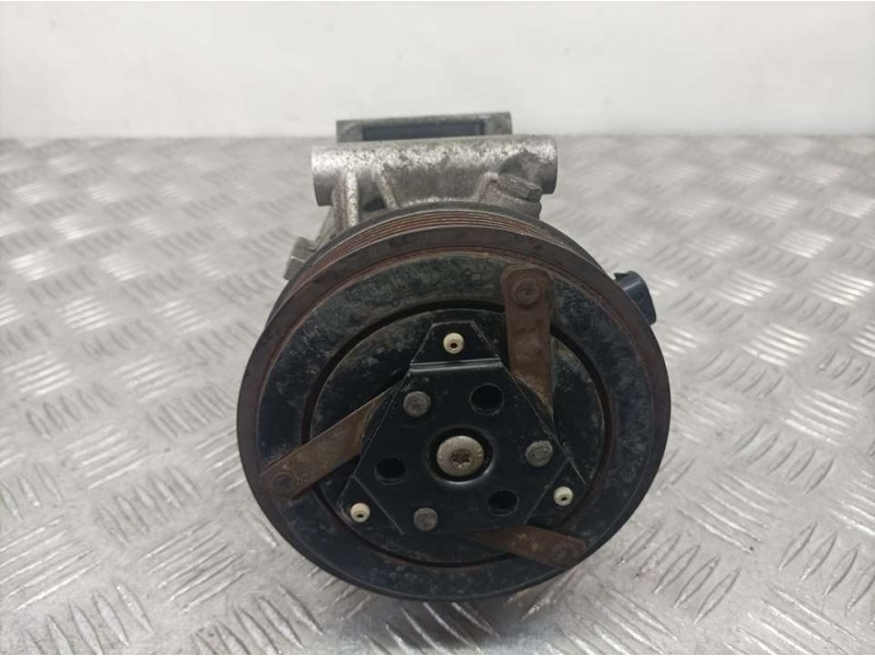 Recambio de compresor aire acondicionado para renault megane ii classic berlina confort authentique referencia OEM IAM 820045741