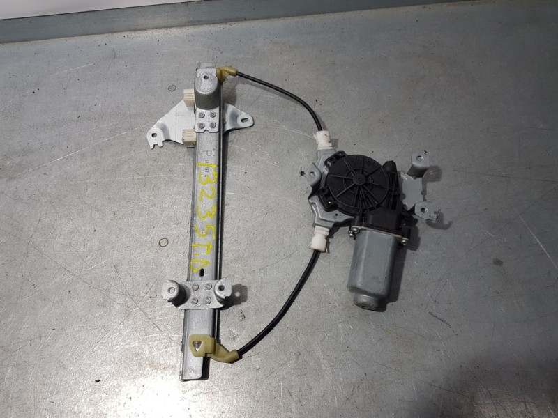 Recambio de elevalunas trasero derecho para nissan qashqai (j10) tekna referencia OEM IAM 82700JD40A  ELECTRICO 2 PINS