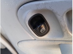 Recambio de mando elevalunas trasero derecho para mercedes-benz clase c t-model (s203) c 220 cdi (203.206) referencia OEM IAM   