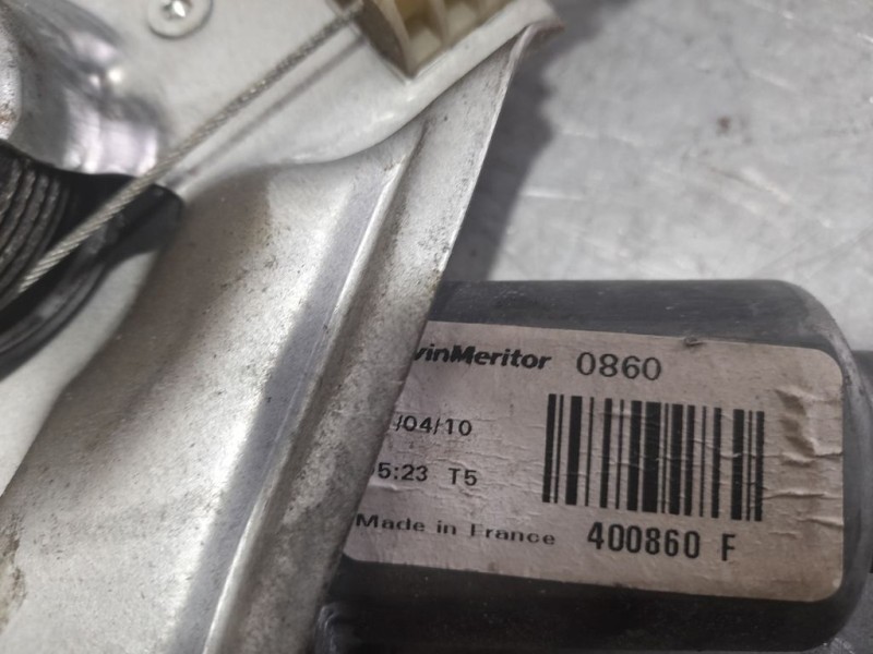 Recambio de elevalunas delantero izquierdo para renault clio iii evolution referencia OEM IAM 8200291145 2 PINS ELECTRICO 2 PINS