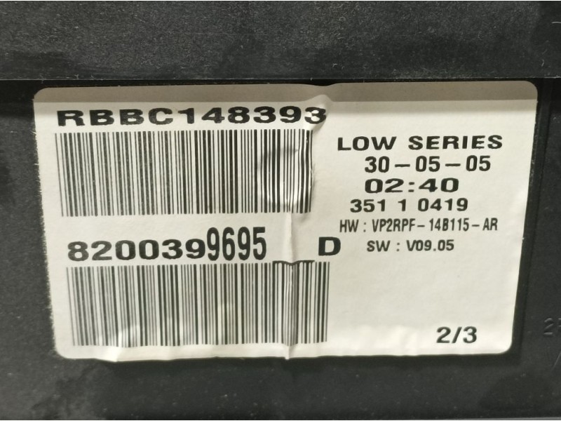 Recambio de cuadro instrumentos para renault megane ii classic berlina confort authentique referencia OEM IAM 8200399695D VP2RPF