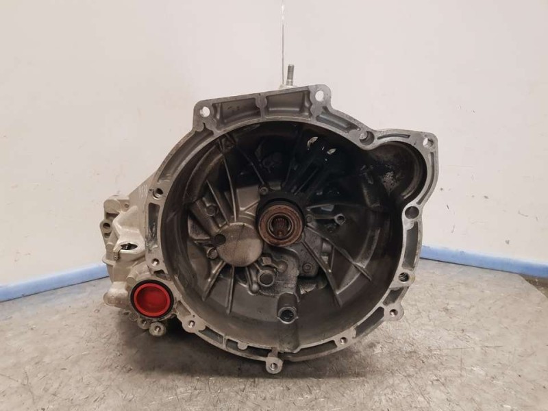Recambio de caja cambios para ford ka+ ultimate referencia OEM IAM DG1BR7002BSA 300117 5VELOCIDADES