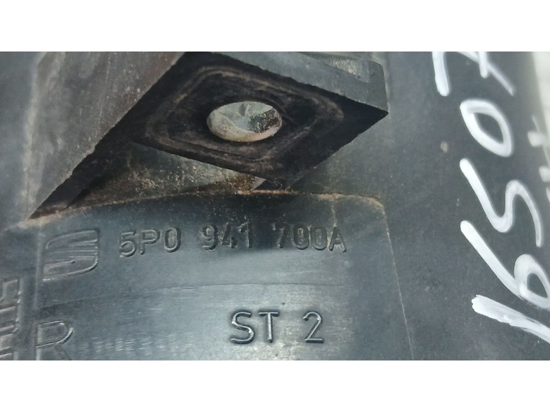 Recambio de faro antiniebla derecho para seat ibiza iii (6l1) 1.4 16v referencia OEM IAM 5P0941700A  