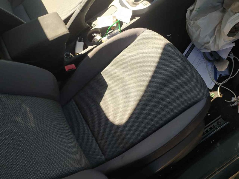 Recambio de asiento delantero derecho para seat arona style edition referencia OEM IAM   C/ AIRBAG