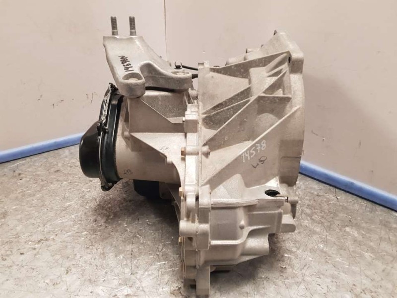 Recambio de caja cambios para ford ka+ ultimate referencia OEM IAM DG1BR7002BSA 300117 5VELOCIDADES