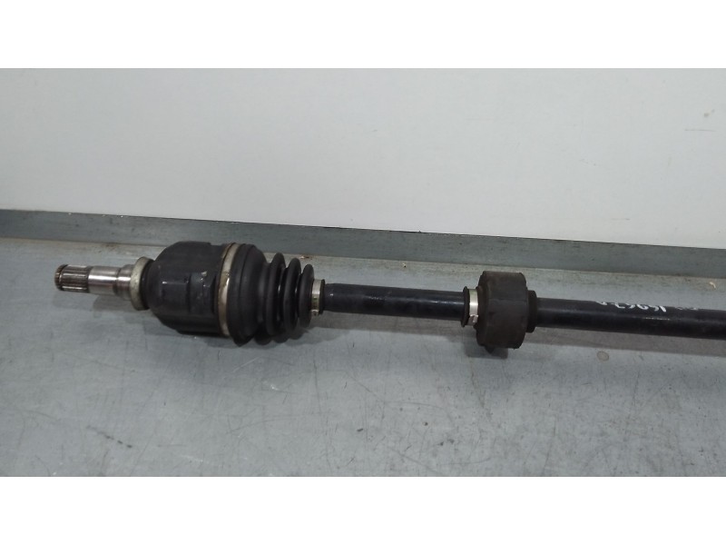 Recambio de transmision delantera derecha para toyota corolla (_e12_) 1.6 vvt-i (zze121_) referencia OEM IAM 4341002240  e023170