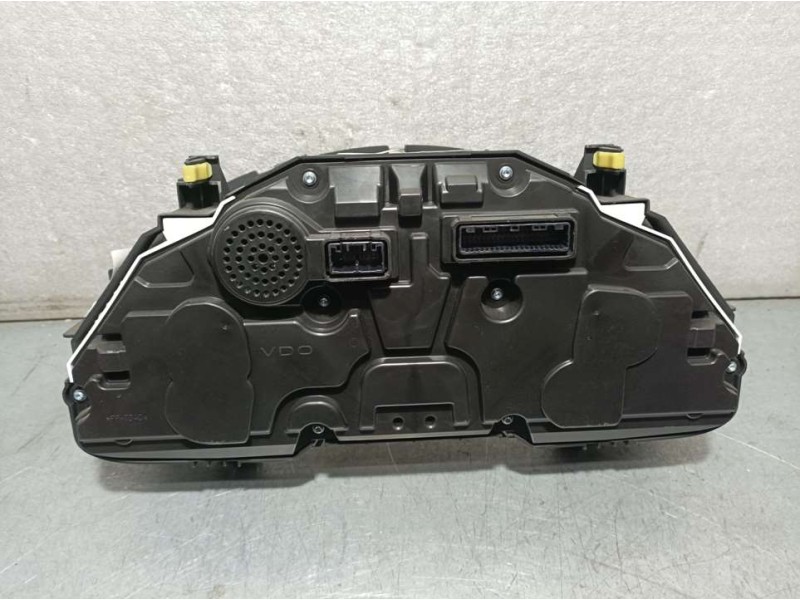 Recambio de cuadro instrumentos para toyota auris active referencia OEM IAM 83800F2F21  