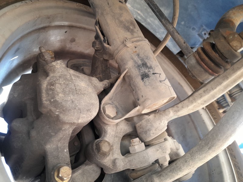 Recambio de mangueta delantera izquierda para mercedes-benz clase c t-model (s203) c 220 cdi (203.206) referencia OEM IAM   