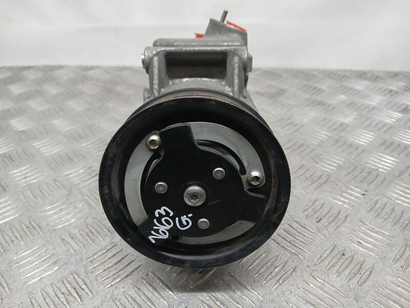 Recambio de compresor aire acondicionado para volkswagen polo (6r1) advance referencia OEM IAM 5N0820802E  01140562