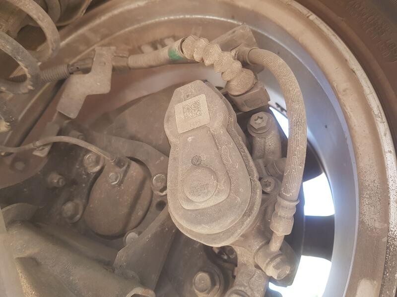 Recambio de pinza freno trasera derecha para nissan qashqai ii (j11, j11_) 1.5 dci referencia OEM IAM D41204EA01  