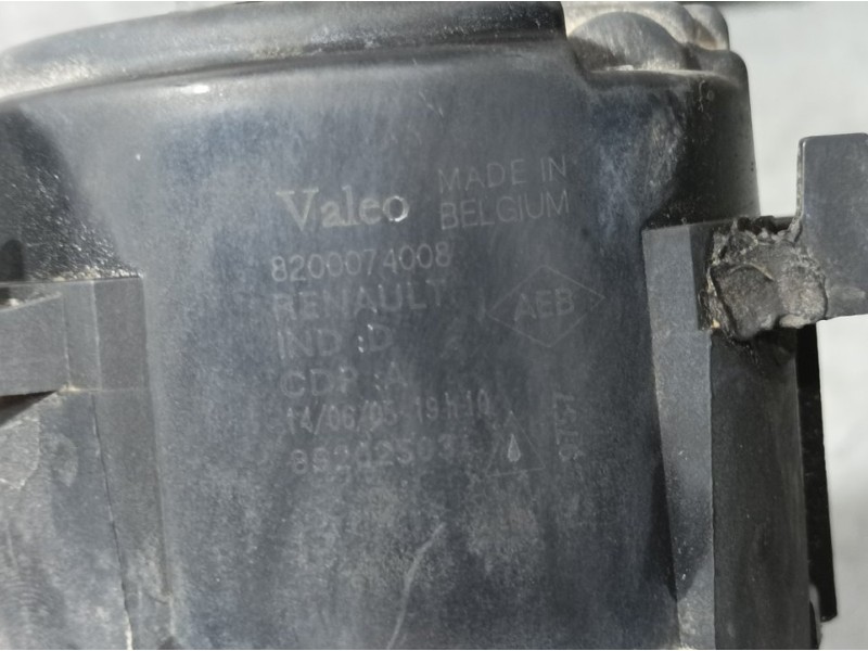 Recambio de faro antiniebla izquierdo para renault megane ii classic berlina confort authentique referencia OEM IAM 8200074008 8