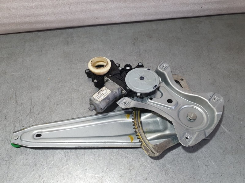 Recambio de elevalunas trasero derecho para toyota auris active referencia OEM IAM 8572002440B  ELECTRICO 10 PINES