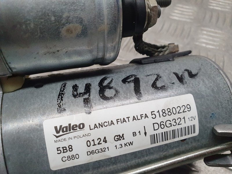 Recambio de motor arranque para opel combo d cargo l2h1 2,4t referencia OEM IAM 51880229 D6G321 VALEO