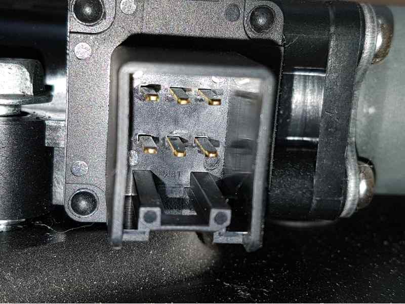 Recambio de elevalunas delantero izquierdo para mazda 2 lim. (de) 1.3 active + (3-ptas.) referencia OEM IAM DJ015997XB 6 PINS EL