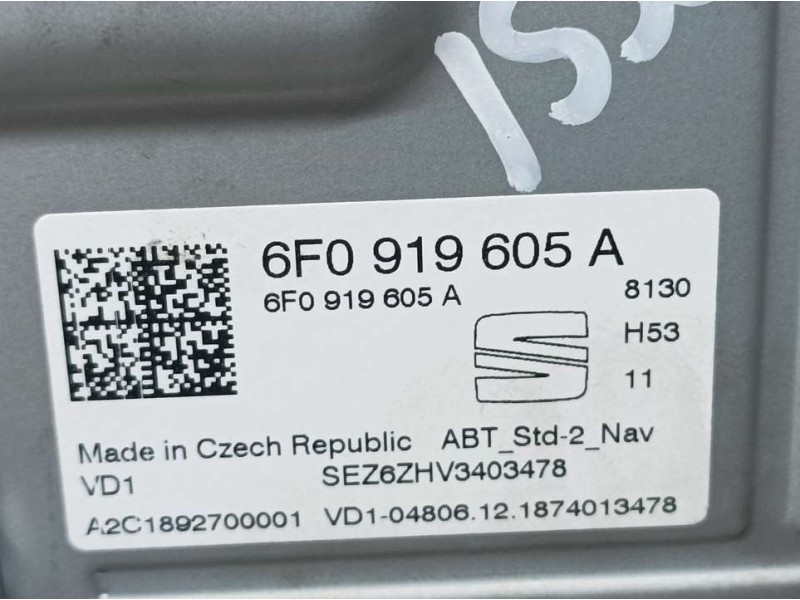 Recambio de sistema navegacion gps para seat arona fr referencia OEM IAM 6F0919605A A2C1892700001 