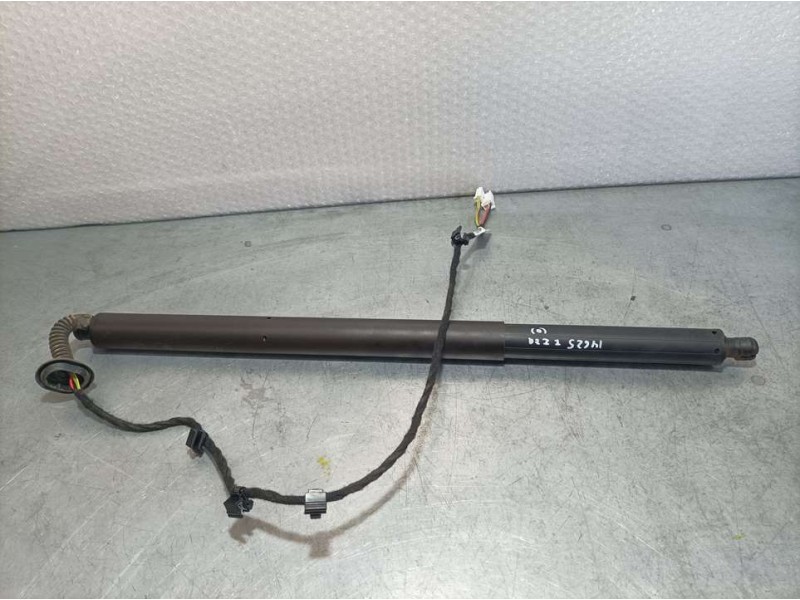 Recambio de amortiguadores maletero / porton para mercedes-benz clase b (247) b180 referencia OEM IAM A2478905500  ELECTRICO TRA