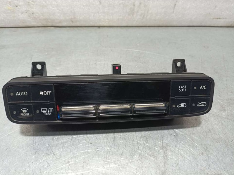 Recambio de mando climatizador para toyota auris active referencia OEM IAM 5590002820  