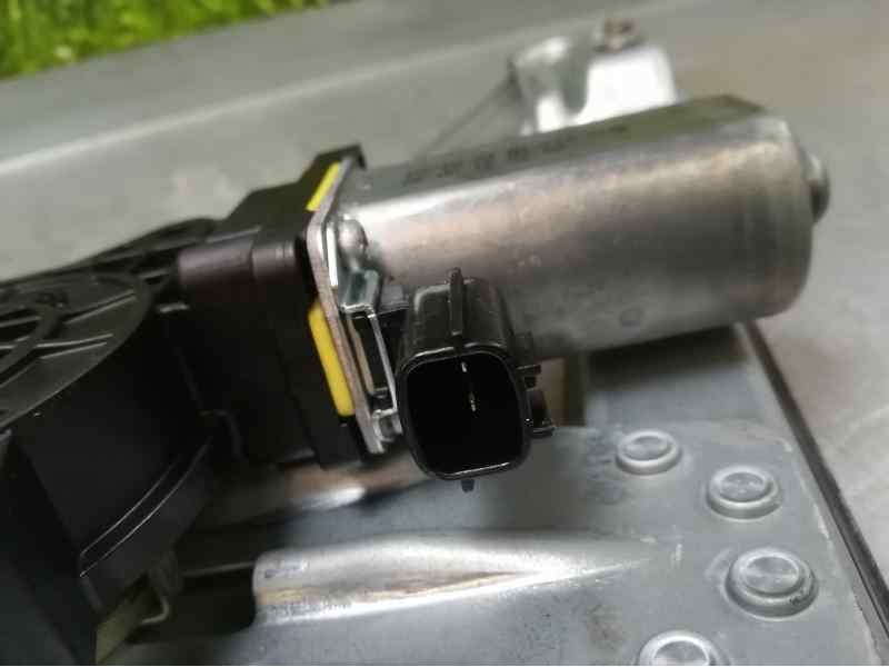 Recambio de elevalunas delantero derecho para dacia sandero stepway referencia OEM IAM 807209299R  ELECTRICO 2 PINS