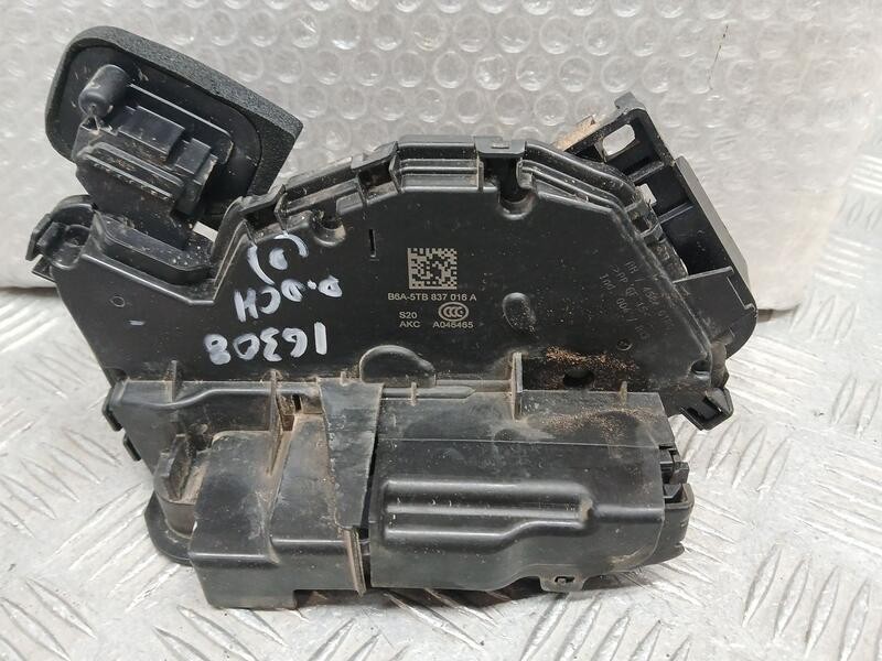 Recambio de cerradura puerta delantera derecha para seat arona style edition referencia OEM IAM 5TB837016A  