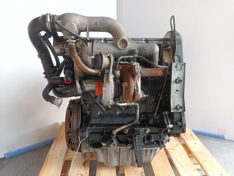 Recambio de motor completo para renault megane i fase 2 berlina (ba0) 1.9 dti century referencia OEM IAM F9QQ744 C132805 