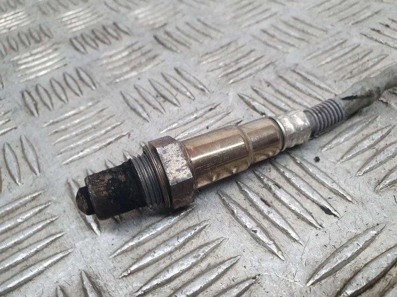 Recambio de sonda lambda para kia carens ( ) concept referencia OEM IAM 393504A410 9025050094 KEFICO