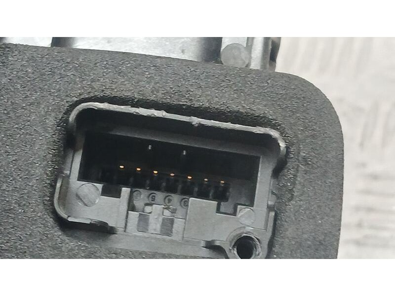 Recambio de cerradura puerta delantera izquierda para seat arona style edition referencia OEM IAM 5TB837015A ELECTRICA 