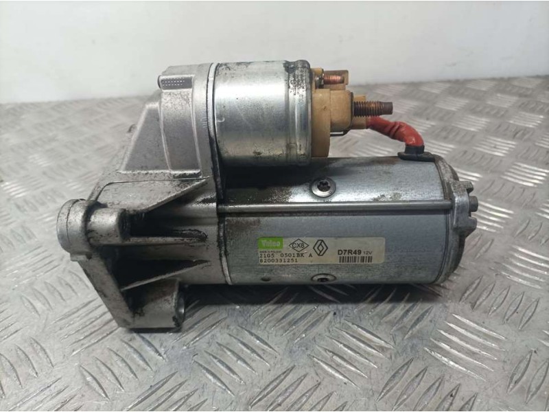 Recambio de motor arranque para renault megane ii classic berlina confort authentique referencia OEM IAM 8200331251 D7R49 VALEO