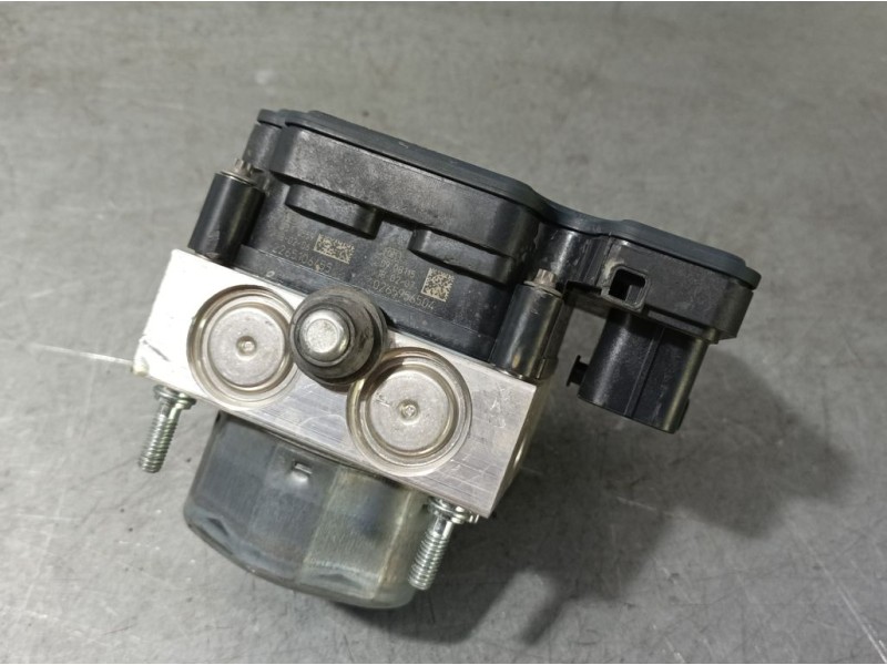 Recambio de abs para peugeot 108 active referencia OEM IAM 445400H070 269665 BOSCH