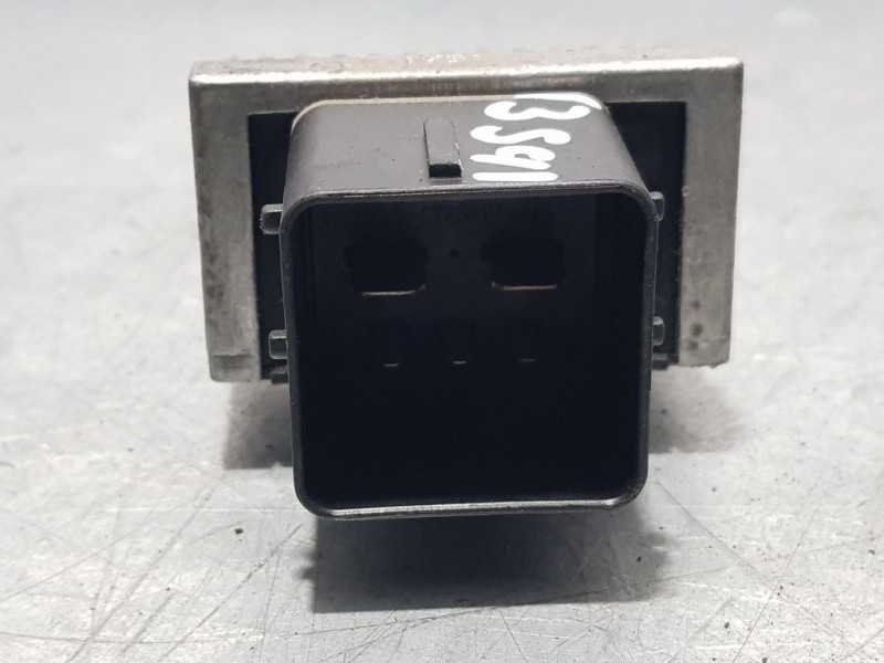 Recambio de caja precalentamiento para peugeot 508 business line referencia OEM IAM 9663824880 AV6112A343BA NAGARES